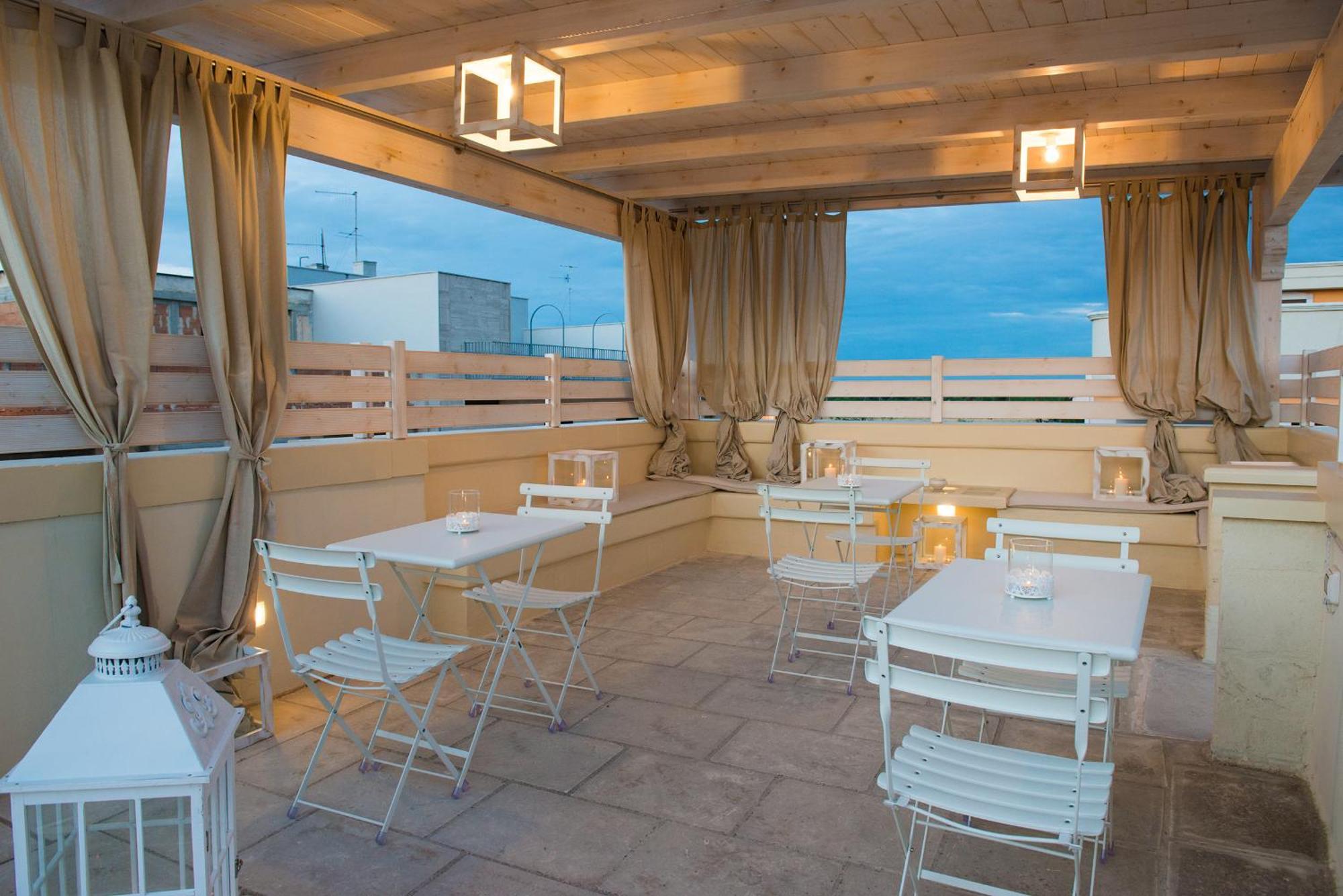 Antica Via Roma B&B E Relax มอนตาลบาโน ภายนอก รูปภาพ