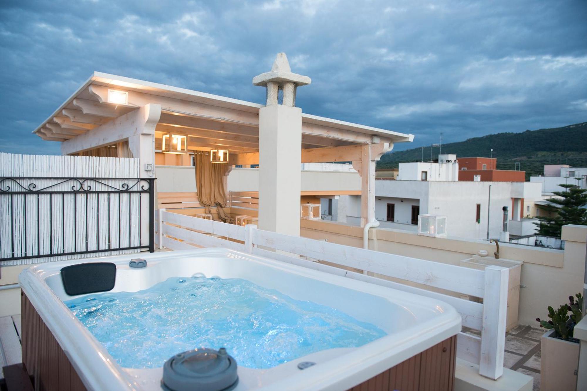 Antica Via Roma B&B E Relax มอนตาลบาโน ภายนอก รูปภาพ
