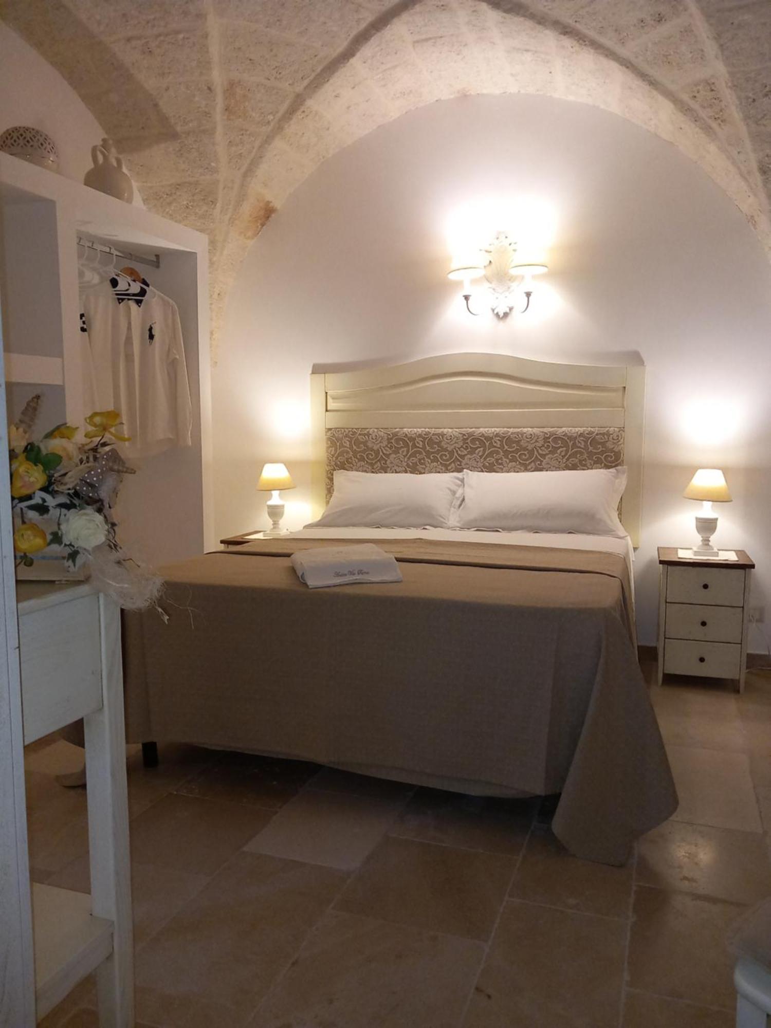 Antica Via Roma B&B E Relax มอนตาลบาโน ภายนอก รูปภาพ