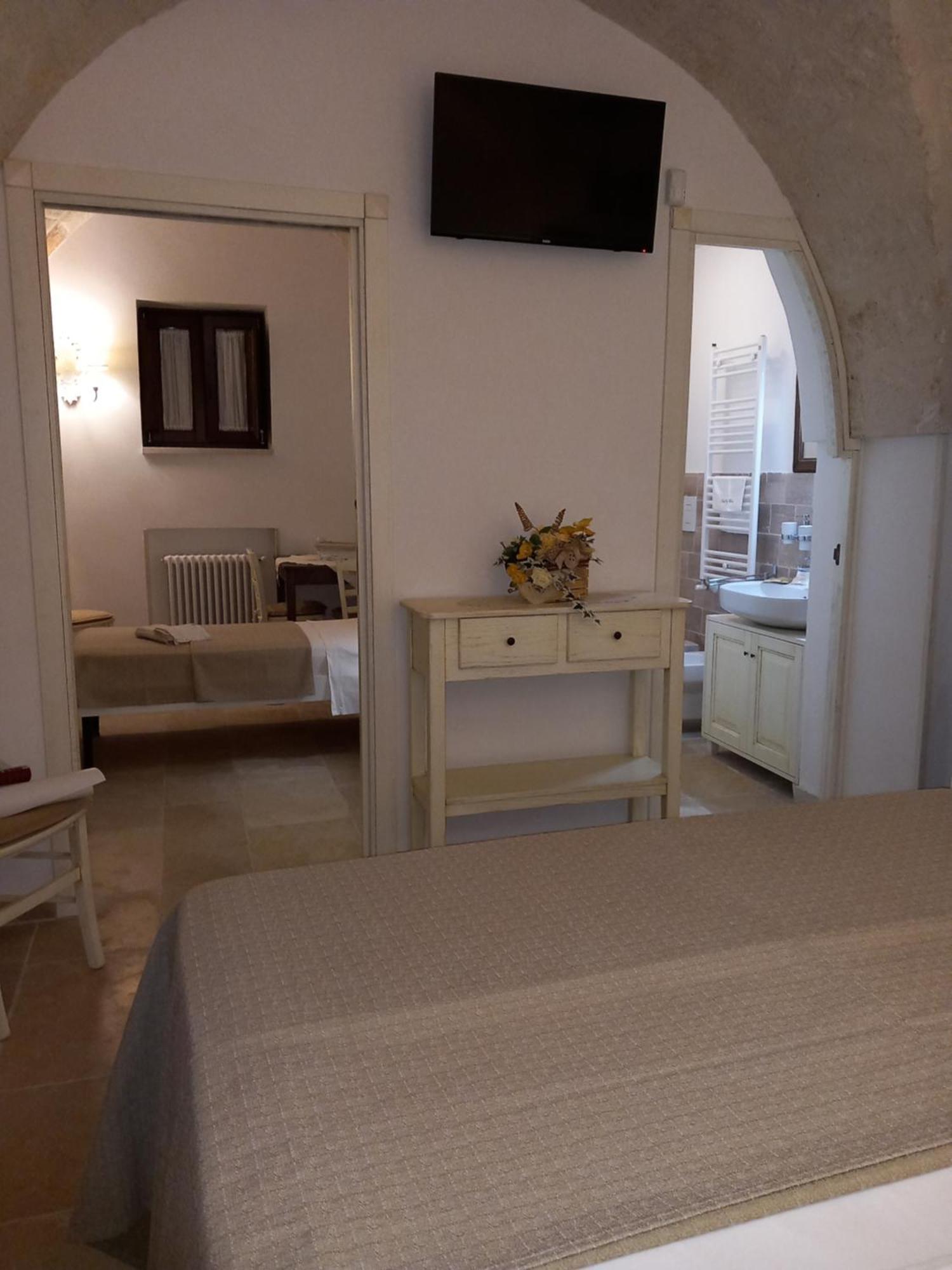 Antica Via Roma B&B E Relax มอนตาลบาโน ห้อง รูปภาพ