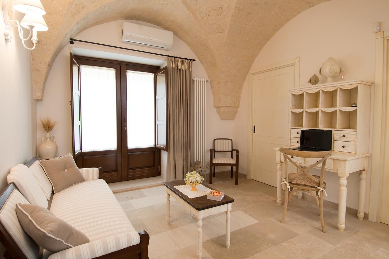 Antica Via Roma B&B E Relax มอนตาลบาโน ภายนอก รูปภาพ